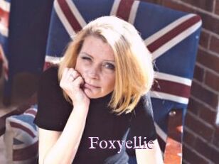 Foxyellie